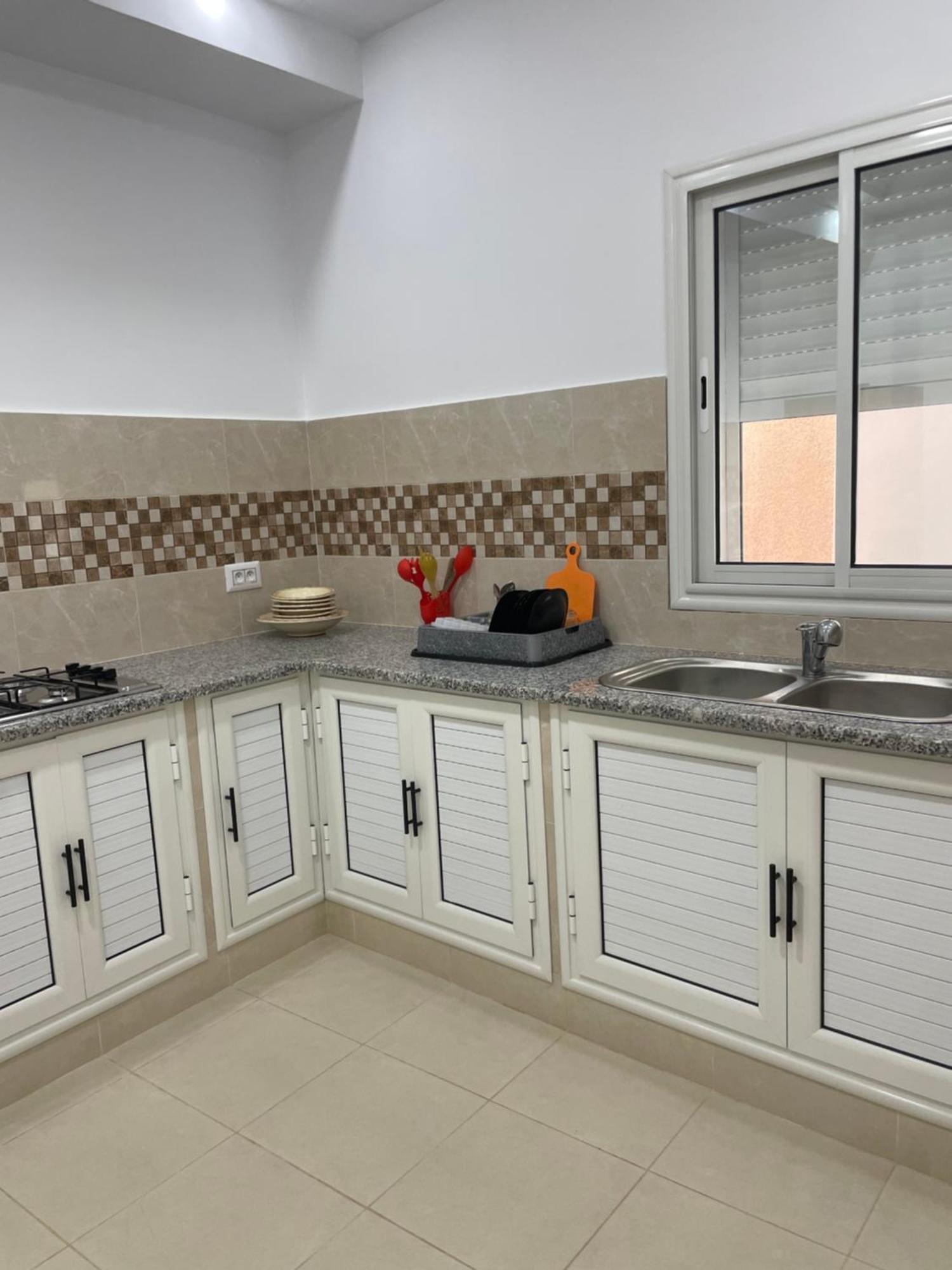 Ibrahim Apartment Келибия Екстериор снимка